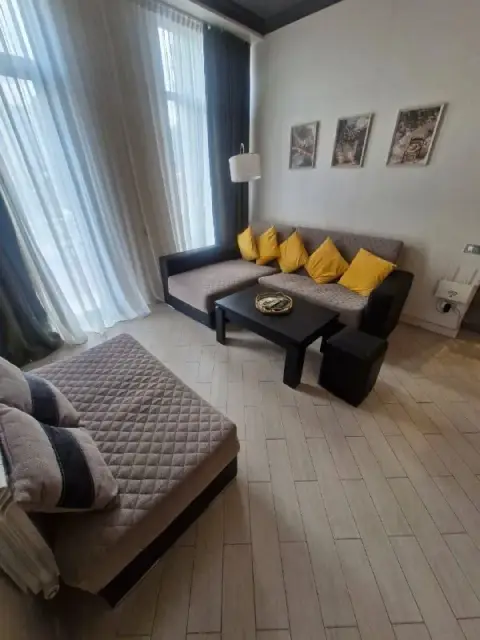 Уютная квартира 1+1 — Батуми — 550 $