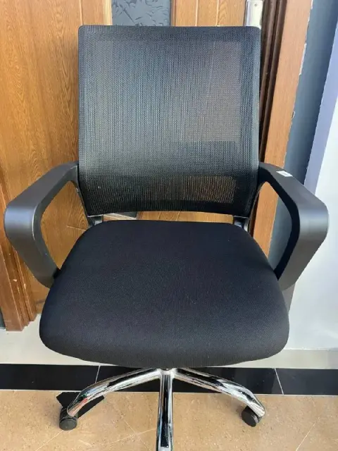 Стул компьютерный — Батуми — 130 ₾
