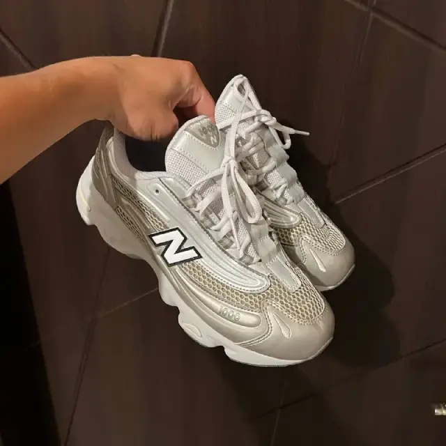 New Balance 1000 — Батуми