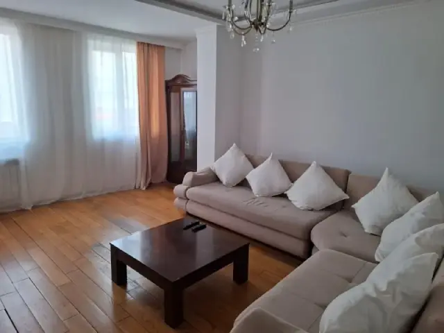 Квартира 2+1 в Старом городе — Батуми — 950 $