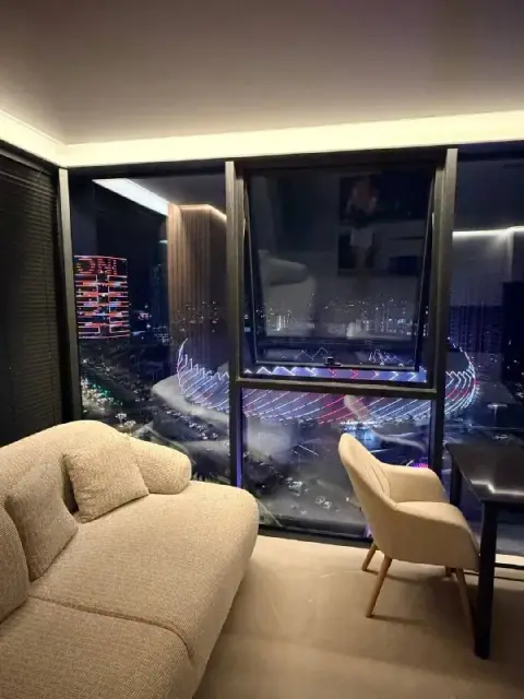 Blue Sky Tower — Батуми — 1 500 $