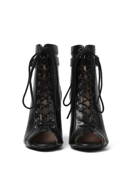 Обувь для high heels — Батуми — 160 ₾