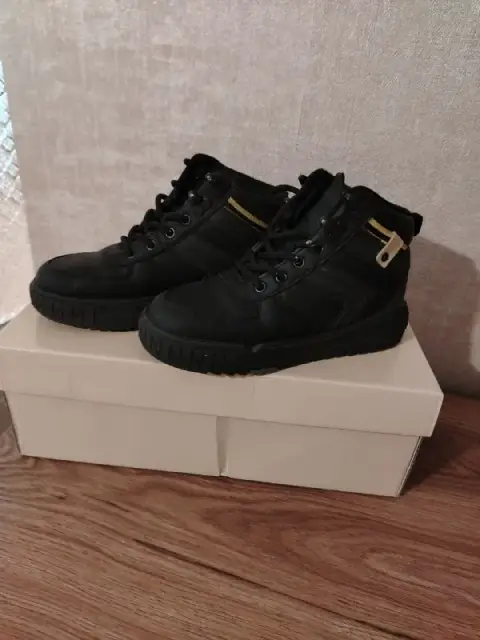 Зимние ботинки — Тбилиси — 140 ₾