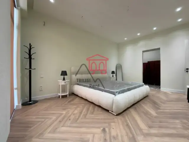 Абсолютно новая квартира с электрическим камином — Tbilisi — 2,000 $