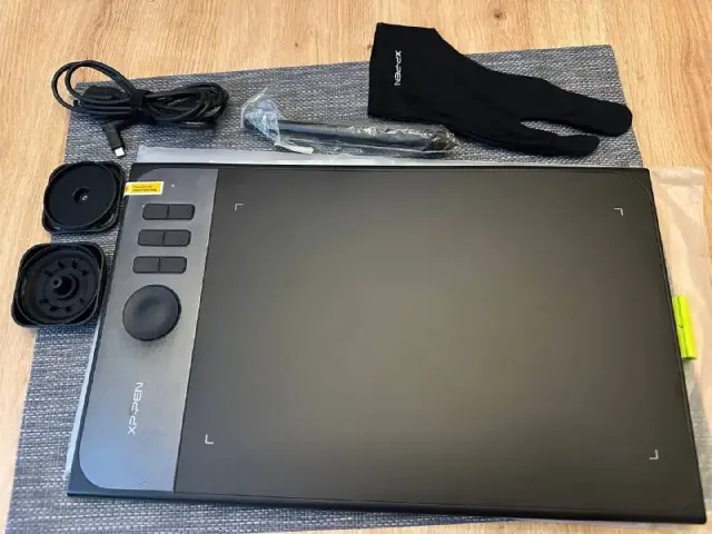 Графический планшет — Батуми — 300 ₾