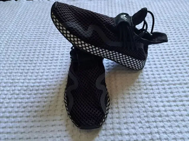 Кроссовки оригинал adidas deerupt s core black cloud white — Батуми — 150 ₾