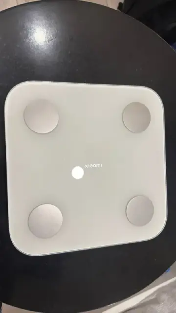 Напольные умные весы Xiaomi Body Composition Scale S400 — Батуми — 100 ₾
