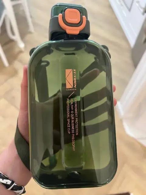 Бутылка для воды с ремешком — Tbilisi — 15 ₾
