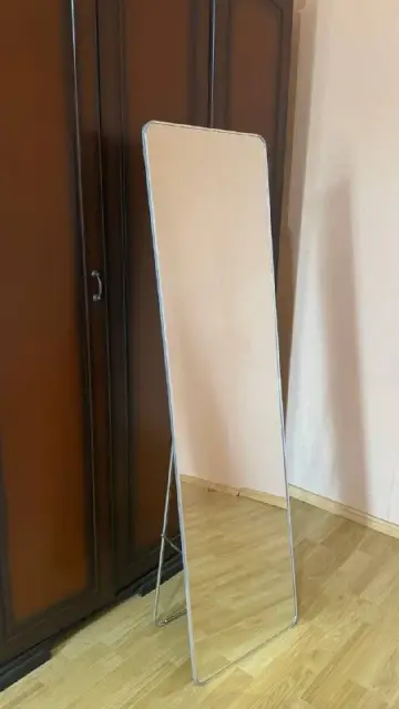 Зеркало в алюминиевой оправе — Тбилиси — 100 ₾