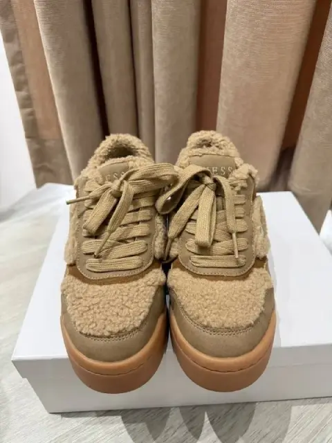 Guess оригинал — Batumi — 380 ₾