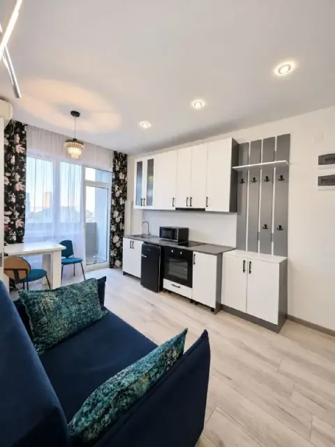 1+1 рядом с Аллей Героев — Batumi — 500 $