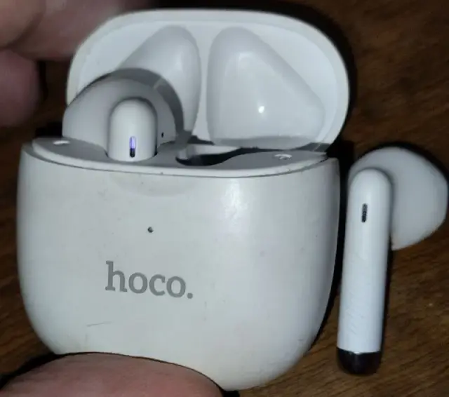 Bluetooth наушники-затычки HOCO ES56 — Tbilisi — 60 ₾