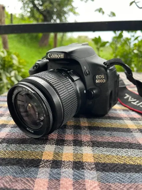 Canon EOS 600D — Батуми — 500 ₾