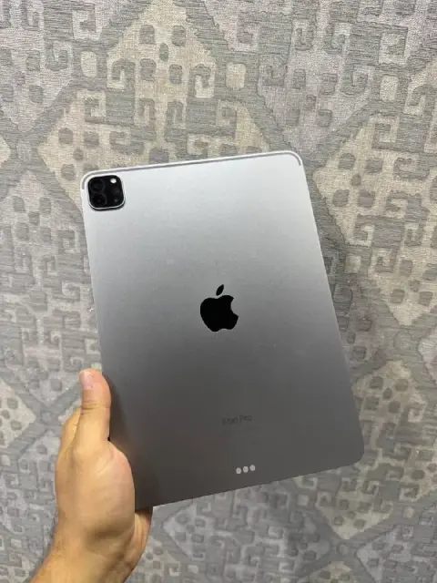 IPad Pro 11 4th gen 128gb — Tbilisi — 1,700 ₾