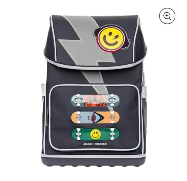 School Bag — Jeune premier — Батуми — 700 ₾