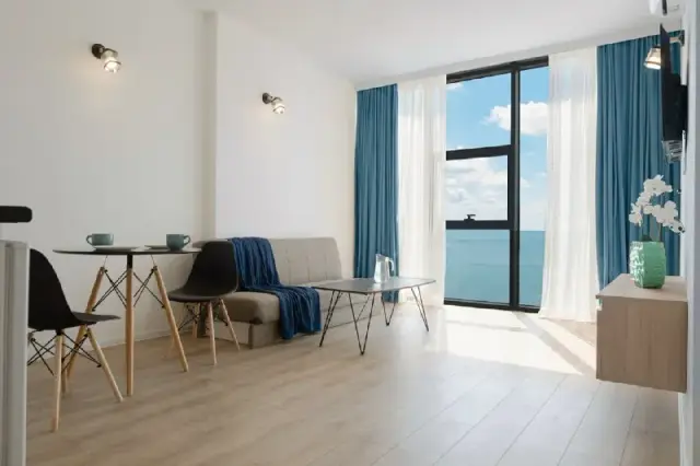 ПОСУТОЧНО! ВАРИАНТ 1+1 ПРЯМО У МОРЯ — Batumi — 78 $