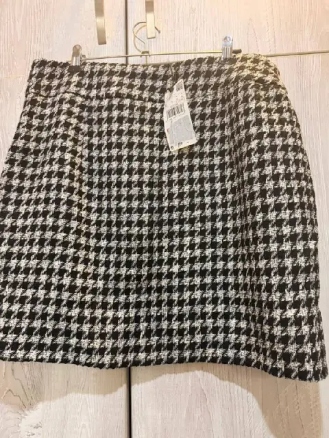 Юбка бренд Mango — Батуми — 30 ₾