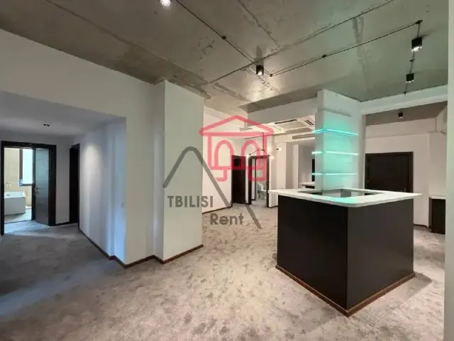 Оборудованное под отель — хостел помещение — Tbilisi — 4,000 $