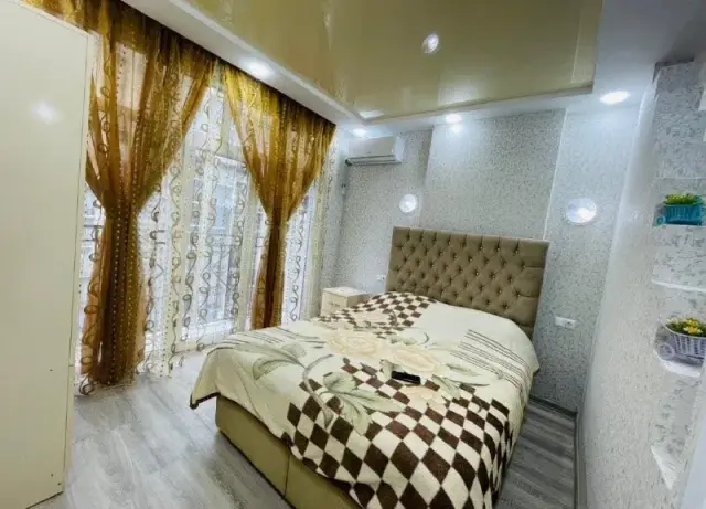 Квартира студия с зонированием — Batumi — 350 $