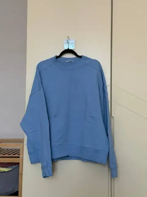 Свитшоты голубой и черный — Тбилиси — 50 ₾