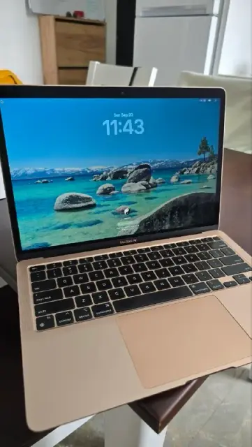 MacBook Air M1 8/256 2020 — Батуми — 430 $