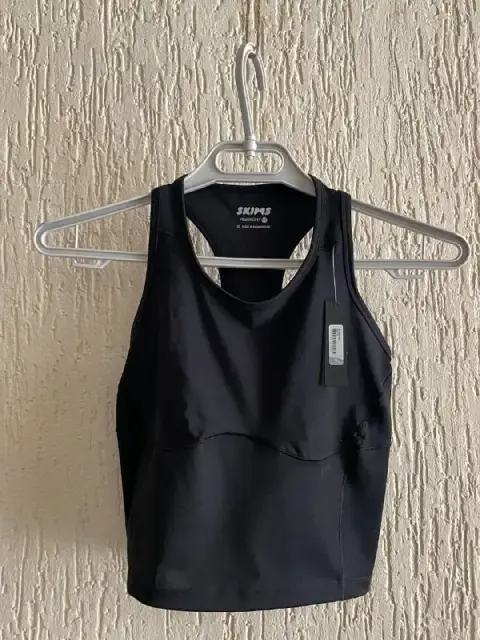 Спортивный топ Skims — Тбилиси — 30 ₾