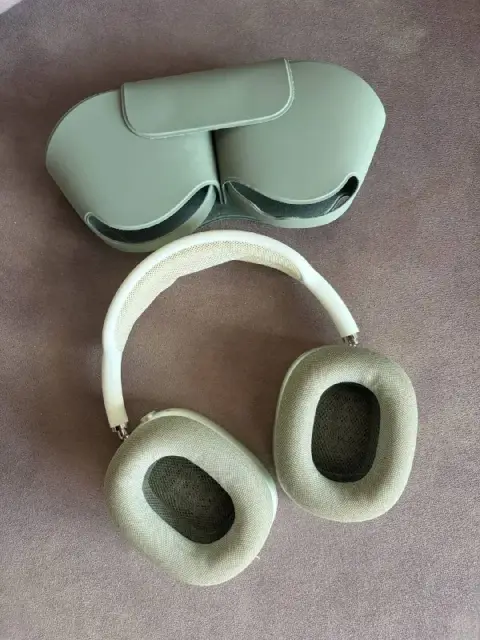 AirPods Max — Батуми — 600 ₾
