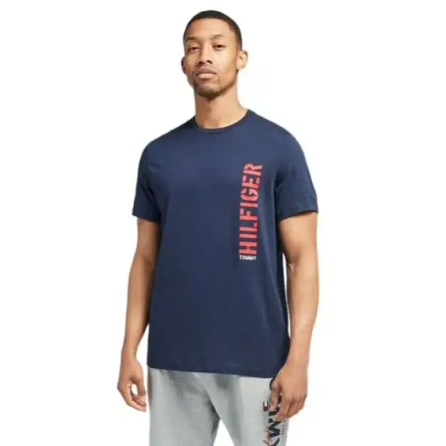 Футболка Tommy Hilfiger — Батуми — 40 ₾
