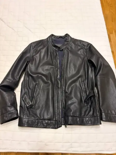 Кожаная куртка massimo dutti — Tbilisi — 390 ₾