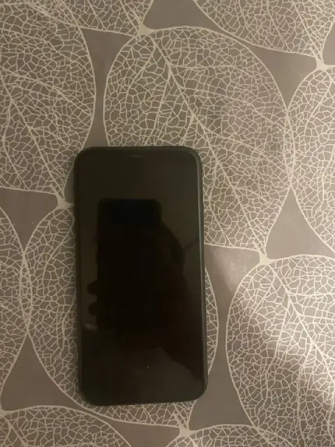 IPHONE XR 64гб — Батуми — 150 ₾