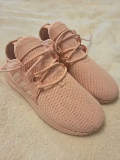 Новые оригинальные кроссовки Adidas — Батуми — 100 ₾