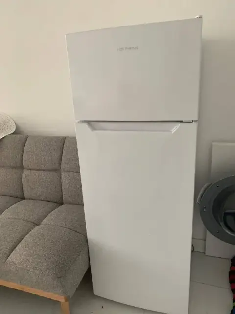 Холодильник hoffmann dftn 143w — Батуми — 250 ₾