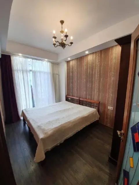 Квартира 2 спальни — Батуми — 700 $