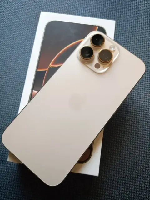 IPhone 16 pro max — Батуми — 2 600 ₾