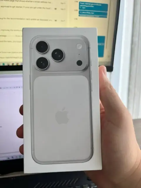 IPhone 17 pro 256 silver — Батуми — 3 000 ₾