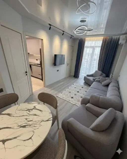Квартиру 1+1 — Батуми — 700 ₸