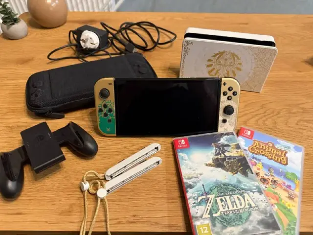 Nintendo Switch OLED The Legend of Zelda: Tears of the Kingdom Edition — Tbilisi — 890 ₾