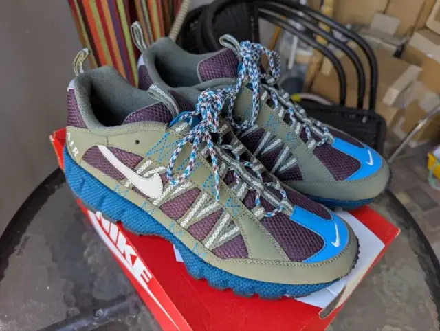 Кроссовки Nike Air Humara 17 — Батуми — 210 ₾