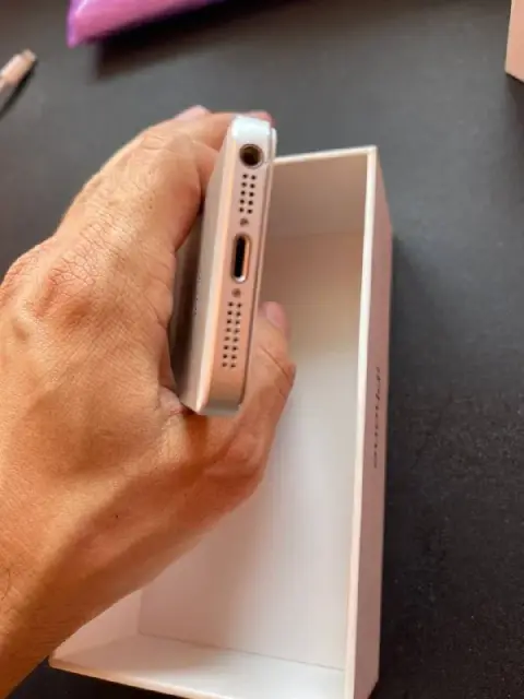 Раритет iPhone 5 память 16гб — Батуми — 55 ₾