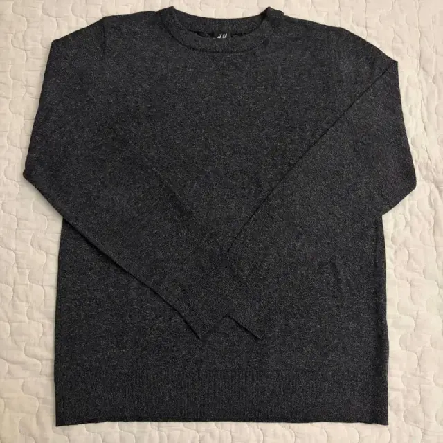 Хлопковый свитер H&M — Тбилиси — 20 ₾