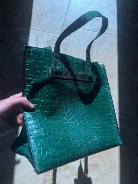 Сумка эко-кожа — Tbilisi — 40 ₾