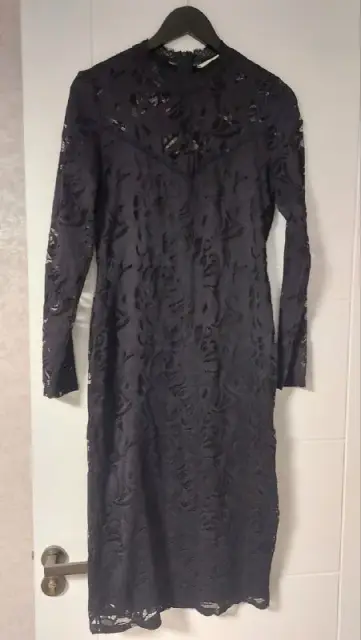 Платье из эластичного кружева — Tbilisi — 20 ₾