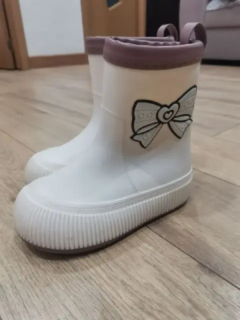 Детская обувь — Батуми — 15 ₾