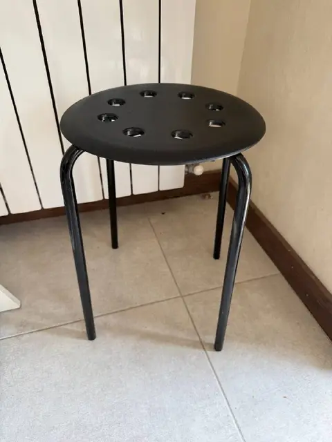 Табуретка IKEA Marius — Тбилиси — 10 ₾