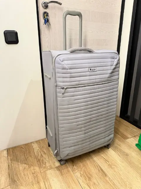 Чемодан большой — Батуми — 20 ₾