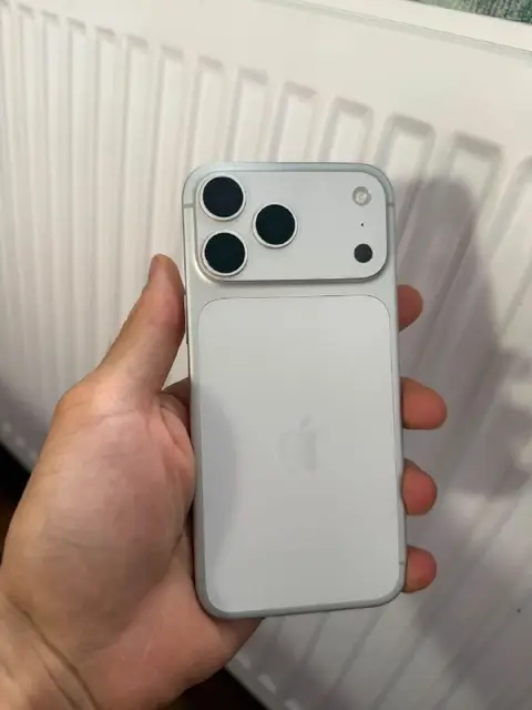 Iphone 17 pro max — Батуми — 2 899 ₾