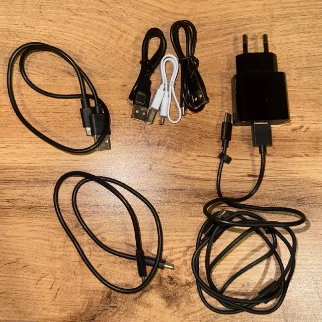 Кабели USB-C и USB — Тбилиси — 10 ₾