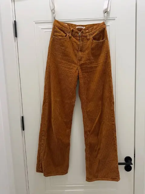 Джинсы Levi’s jeans 27 размера — Тбилиси — 100 ₾
