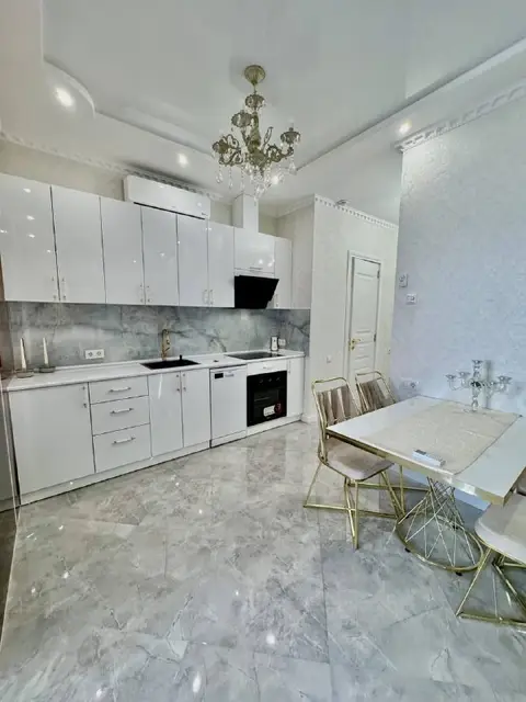 Квартира 2+1 — Батуми — 800 $