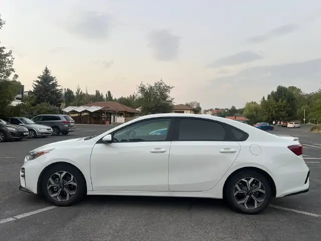 Kia Forte — Ереван — 13 000 $